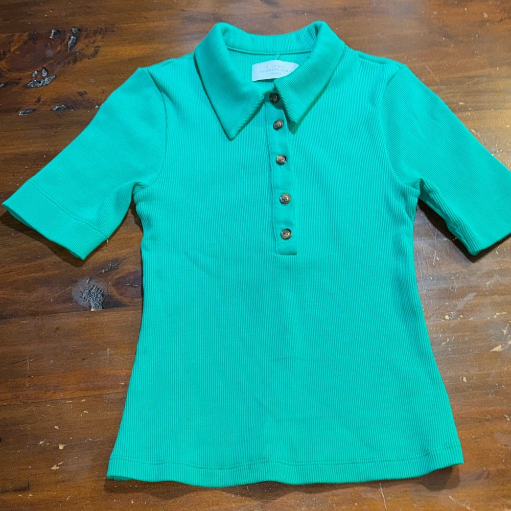SOLD OUT LIMITED EDITION RIBBED BUTTON-UP SHIRT🌸 - Picture 3 of 8